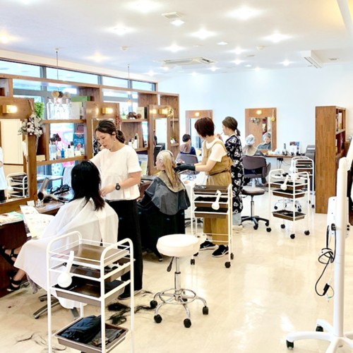 美容室 Hair Salon Fran フラン のニュース 只今スタッフ2人募集中です Donbla ドンブラ 美容室 Hair Salon Fran フラン のニュース 只今スタッフ2人募集中です Donbla ドンブラ