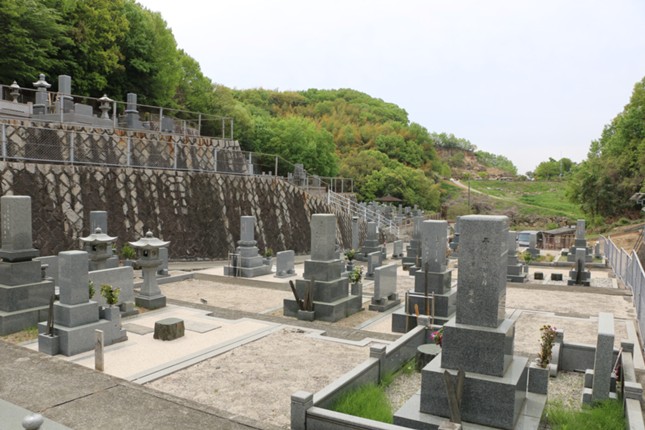 浦田霊苑の画像