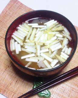 「岡山県特産!黄にらの味噌汁!!」 「岡山県特産!黄にらの味噌汁!!」